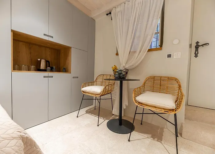 Superior Gabriela Apartamento *